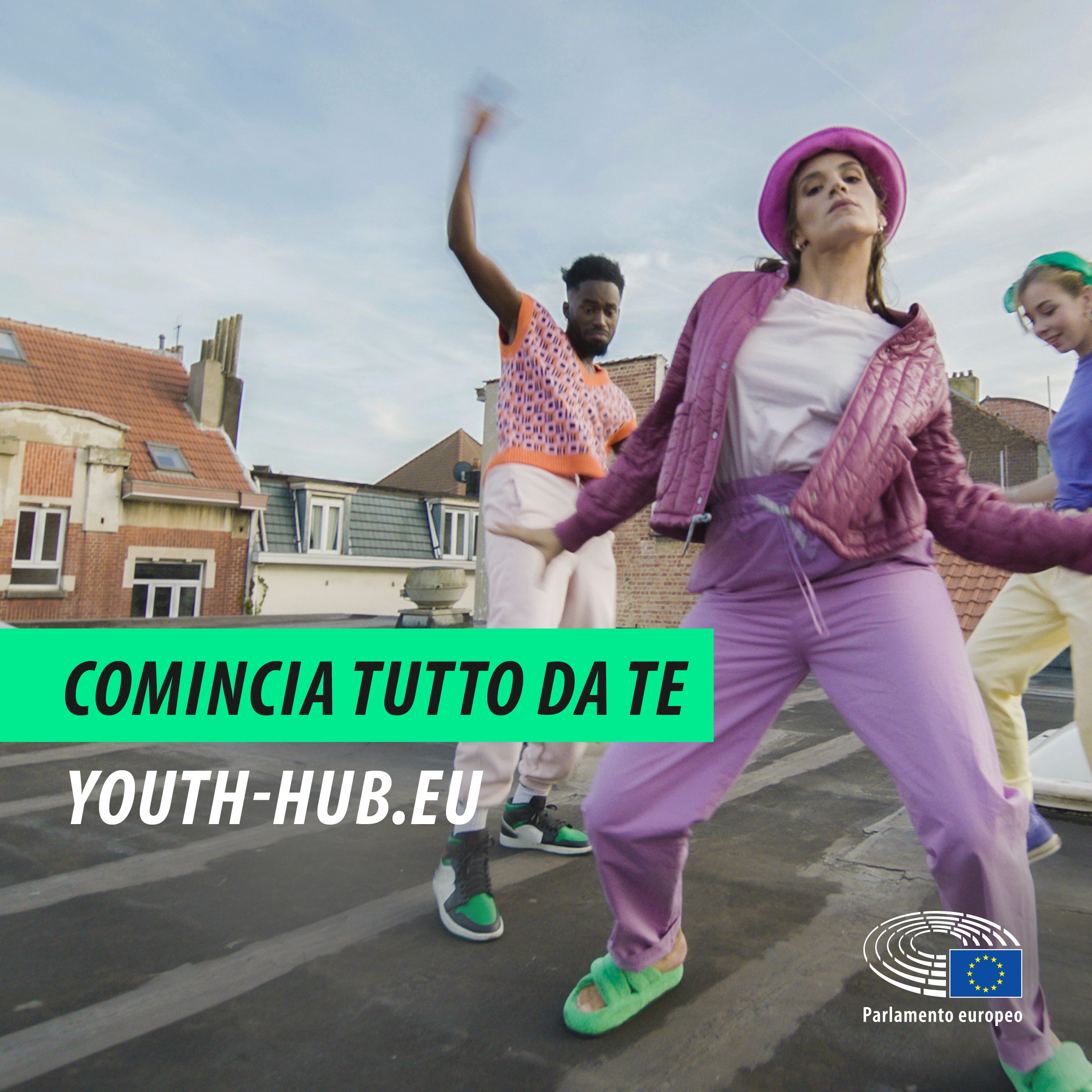 Youth Hub promotional pic 1080x1080 IT